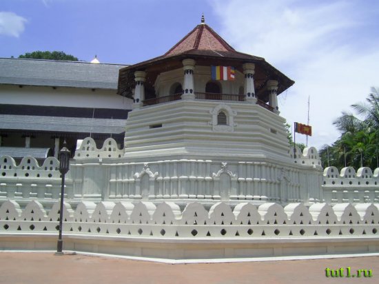Канди - Храм зуба Будды