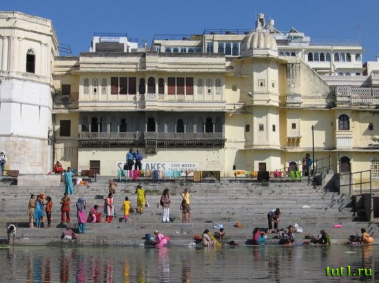 Удайпур - дворец Фатех Прахаш