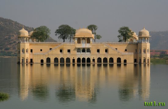 Джайпур - дворец Джал-Махал