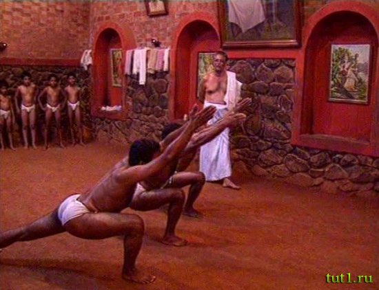 Индия - боевое искусство калари паятту