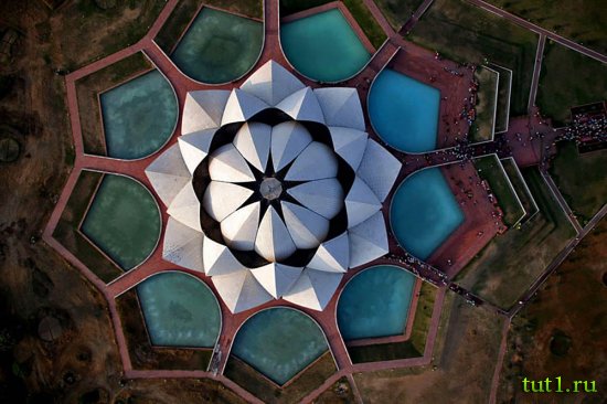 Храм Лотоса — Дели, Индия