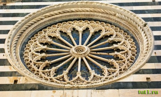 Монтероссо - церковь Сан-Джавани Батиста