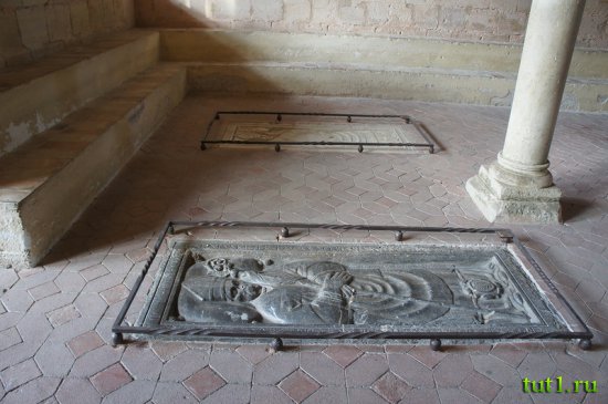 Монастырь Сантес-Креус - Каталония