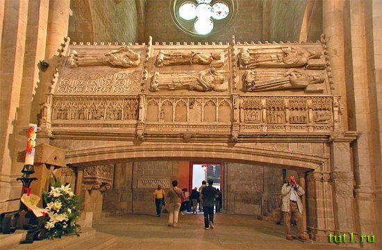 Монастырь Поблет - Каталония, Испания