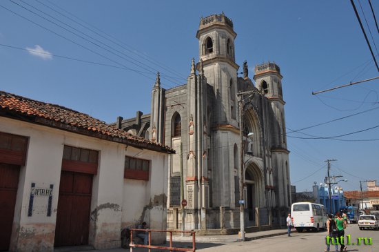 Санта-Клара - кафедральный собор Санта-Клара-де-Асис