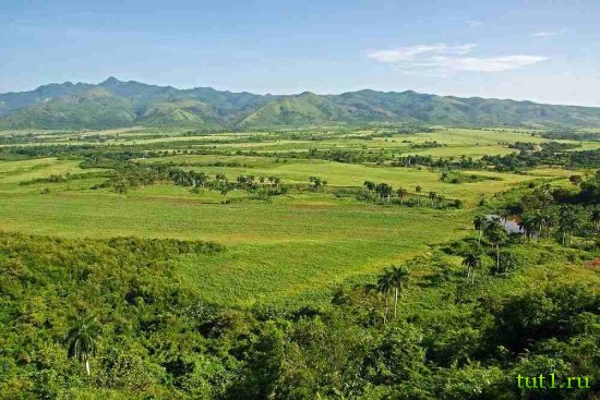 Тринидад - долина Валье-де-Сан-Луис ("долина сахарных заводов")