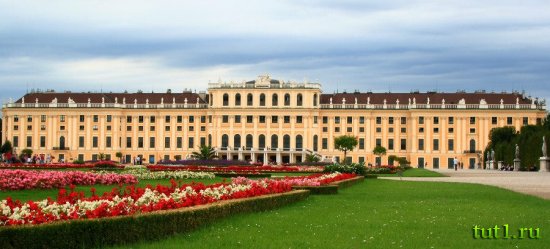 Дворец Шенбрунн в Вене, Австрия