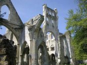 Франция - руины аббатства Жюмьеж