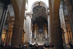 Кафедральный собор Се - алтарь