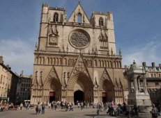 Город Лион - собор Святого Иоанна