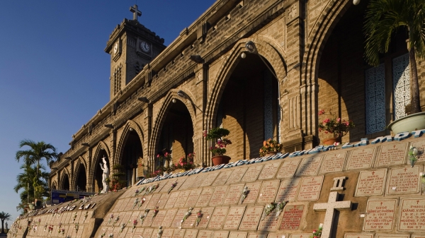 Кафедральный собор Нячанга