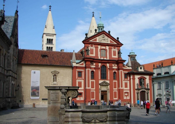 Прага - Базилика Святого Георгия