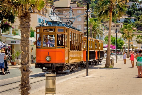 Пальма-де-Майорка - деревянный поезд